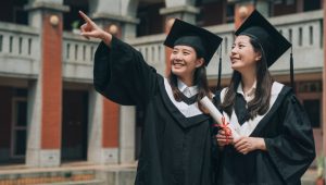 Lowongan Kerja Fresh Graduate