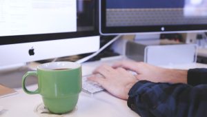 Staf Administrasi Data Entry