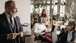 Staff Administrasi Senior 2026