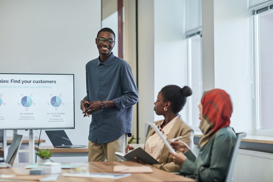 Lowongan Kerja Spesialis PowerPoint