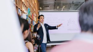 Lowongan Kerja Desain Presentasi