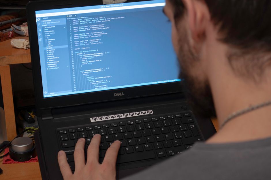 Software Engineer (Full-stack & Mobile)